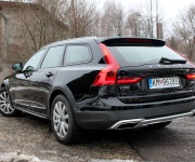 Volvo V90 CC D4 2.0L Cross Country Pro AWD A/T