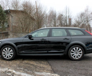 Volvo V90 CC D4 2.0L Cross Country Pro AWD A/T