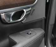 Volvo V90 CC D4 2.0L Cross Country Pro AWD A/T