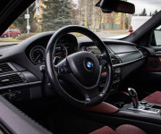 BMW X6 xDrive 30d M Performance, Slovenské, Exkluzívny interiér, panorama view