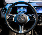 Mercedes-Benz GLB 200d A/T