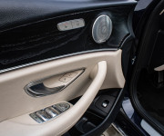 Mercedes-Benz E trieda Kombi E200D, 110kW, 9G TRONIC, Panorama, Virtual, Burmester, Vzduch