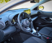 Toyota Yaris 1.5 Dynamic, Slovenské, 1 majiteľ, Servisná história, Odpočet DPH