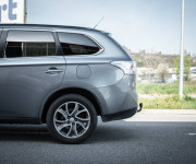 Mitsubishi Outlander Instyle plus, Ralliart, 4x4, 7miestne, Ťažné