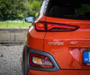 Hyundai Kona Electric 150, Slovenské, Plná výbava, Nelakované