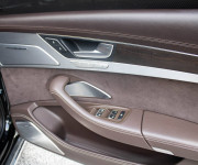 Audi A8 L 3.0 TDI V6 diesel quattro tiptronic 2015