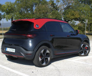 Smart Hashtag 1 #1 Brabus 315kw, 66kWh, 4x4, Matrix, Pano, Beats, HUD,...