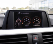 BMW Rad 3 318i Advantage A/T
