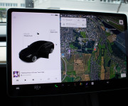 Tesla Model 3 Long Range Refresh 82 kWh, Matrix, Tepelko, S3XY, Commander, záruka