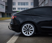 Tesla Model 3 Long Range Refresh 82 kWh, Matrix, Tepelko, S3XY, Commander, záruka