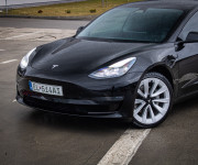 Tesla Model 3 Long Range Refresh 82 kWh, Matrix, Tepelko, S3XY, Commander, záruka