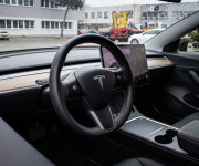 Tesla Model 3 Long Range Refresh 82 kWh, Matrix, Tepelko, S3XY, Commander, záruka