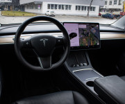 Tesla Model 3 Long Range Refresh 82 kWh, Matrix, Tepelko, S3XY, Commander, záruka