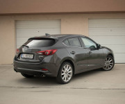 Mazda 3 2.2 Skyactiv -D150 Revolution TOP