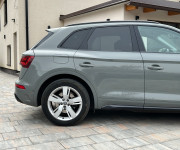 Audi Q5 50 2.0 TFSIe S line 4x4 plug in
