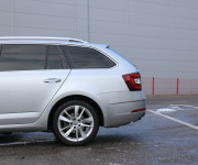 Škoda Octavia Combi 2.0 TDI 184k Ambition DSG 4x4