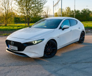 Mazda 3 2.0 SkyactivX Anniversary Edition 100th Luxury & Safety packet M6 Hybrid