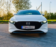 Mazda 3 2.0 SkyactivX Anniversary Edition 100th Luxury & Safety packet M6 Hybrid