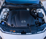 Mazda 3 2.0 SkyactivX Anniversary Edition 100th Luxury & Safety packet M6 Hybrid