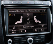 Volkswagen Touareg II 3.0 V6 TDI 4Motion R-line, Webasto, Pano, Vzduch, TOP Výbava, SK auto