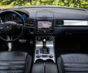 Volkswagen Touareg II 3.0 V6 TDI 4Motion R-line, Webasto, Pano, Vzduch, TOP Výbava, SK auto