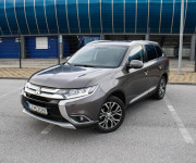 Mitsubishi Outlander 2,2 DI-D, 4WD