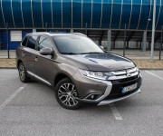 Mitsubishi Outlander 2,2 DI-D, 4WD