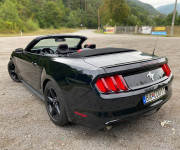 Ford Mustang Cabrio 3.7 V6 224kw