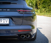 Porsche Panamera Sport Turismo 4 4x4 A/T E-Hybrid