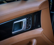 Porsche Panamera Sport Turismo 4 4x4 A/T E-Hybrid