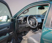 Toyota Hilux DC 2.8 I D-4D Invincible 4x4 A/T