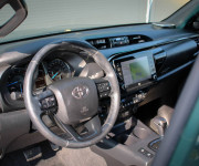 Toyota Hilux DC 2.8 I D-4D Invincible 4x4 A/T