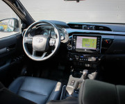 Toyota Hilux DC 2.8 I D-4D Invincible 4x4 A/T