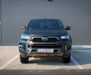 Toyota Hilux DC 2.8 I D-4D Invincible 4x4 A/T