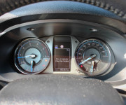 Toyota Hilux DC 2.8 I D-4D Invincible 4x4 A/T
