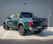 Toyota Hilux DC 2.8 I D-4D Invincible 4x4 A/T