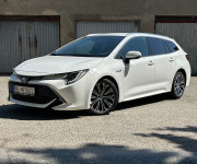 Toyota Corolla Combi 2.0 Hybrid