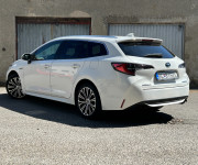Toyota Corolla Combi 2.0 Hybrid