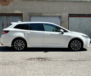 Toyota Corolla Combi 2.0 Hybrid