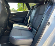 Toyota Corolla Combi 2.0 Hybrid