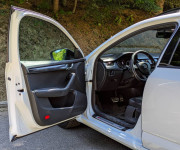 Škoda Octavia Combi 2.0 TDI DPF RS DSG