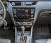 Škoda Octavia Combi 2.0 TDI DPF RS DSG