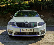 Škoda Octavia Combi 2.0 TDI DPF RS DSG
