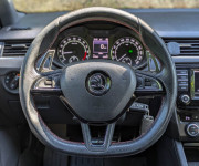 Škoda Octavia Combi 2.0 TDI DPF RS DSG