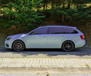 Škoda Octavia Combi 2.0 TDI DPF RS DSG