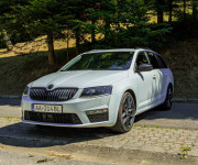 Škoda Octavia Combi 2.0 TDI DPF RS DSG
