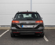 Volkswagen Passat Variant 2.0 TDI 110kW DSG Pôvodný lak