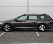 Volkswagen Passat Variant 2.0 TDI 110kW DSG Pôvodný lak