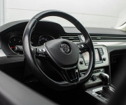 Volkswagen Passat Variant 2.0 TDI 110kW DSG Pôvodný lak