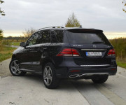 Mercedes-Benz GLE Trieda 350d, 190kw, AT9, 4-matic, AMG paket
